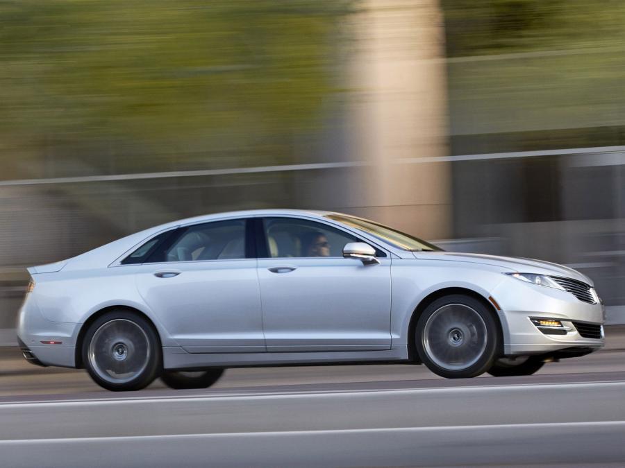  Lincoln MKZ Hybrid 2012 года  (фото 16 из 16)